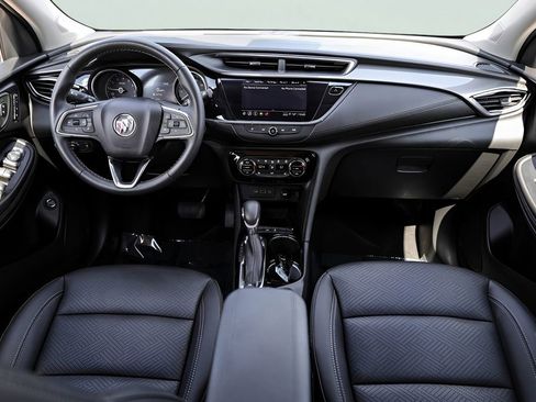 Used 2023 Buick Encore GX Essence w/ Experience Buick Package FWD image 29