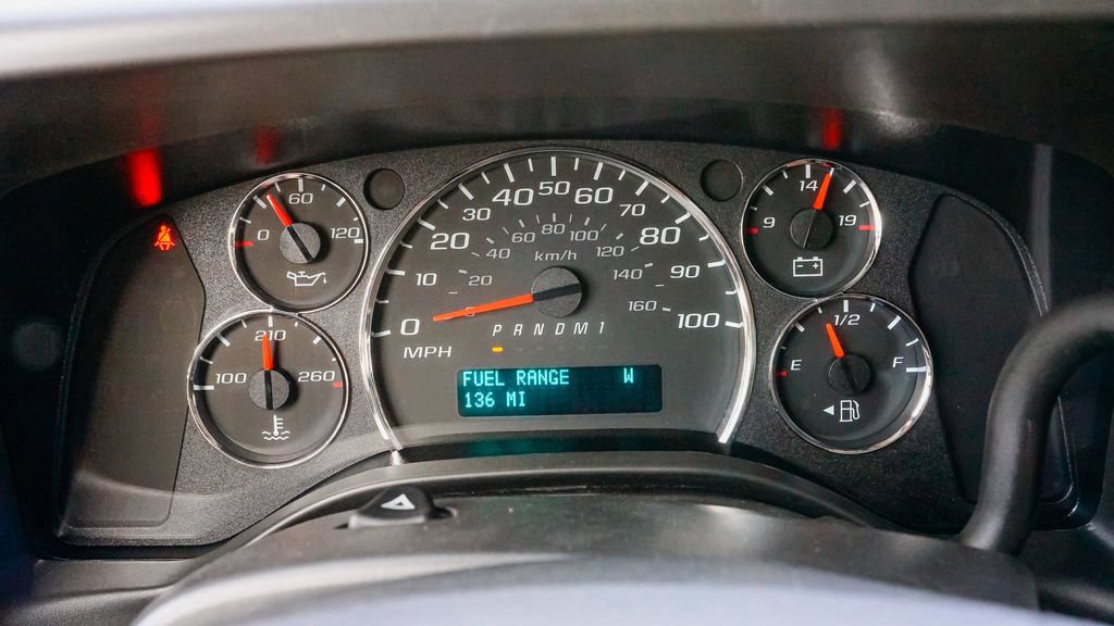 Used 2025 GMC Savana 3500 LT w/ LT Preferred Equipment Group RWD image 17