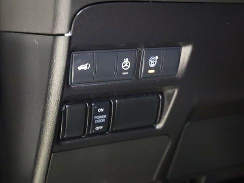 Used 2021 Nissan Armada Platinum w/ Captain's Chairs Package image 14