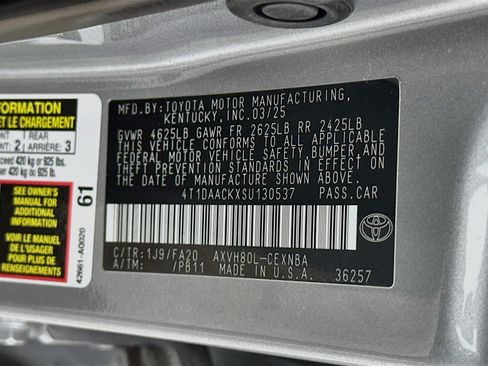 Used 2025 Toyota Camry LE FWD image 12
