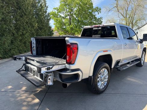 Used 2022 GMC Sierra 2500 Denali image 34