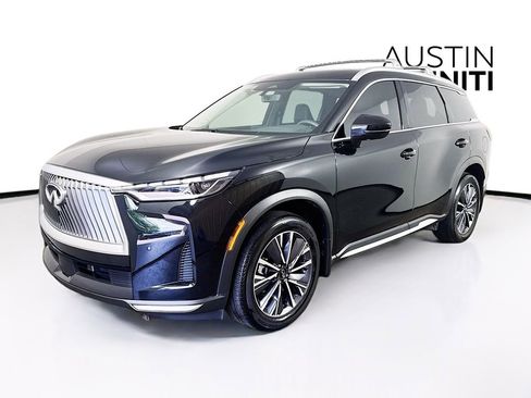 Used 2026 INFINITI QX60 Luxe w/ Family Package AWD/4WD image 4