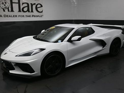 Used 2025 Chevrolet Corvette Stingray Preferred Conv w/ Z51 Performance Package RWD image 27