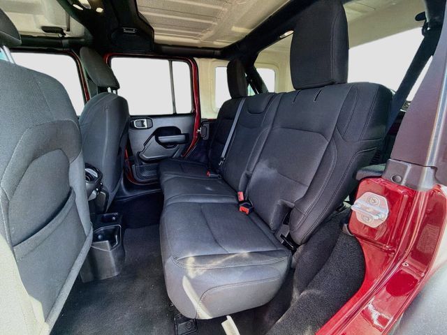 Used 2022 Jeep Wrangler Unlimited Sport AWD/4WD image 27