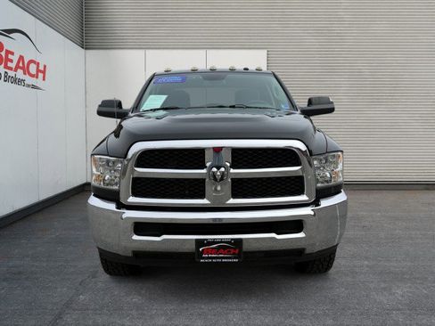 Used 2015 RAM 2500 Tradesman w/ Chrome Appearance Group image 8