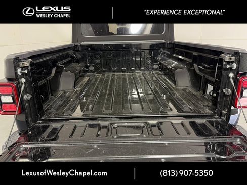 Used 2022 Jeep Gladiator Mojave w/ LED Lighting Group image 4