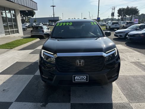 Used 2024 Honda Passport EX-L image 2