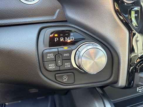 New 2027 RAM 1500 Laramie AWD/4WD image 29