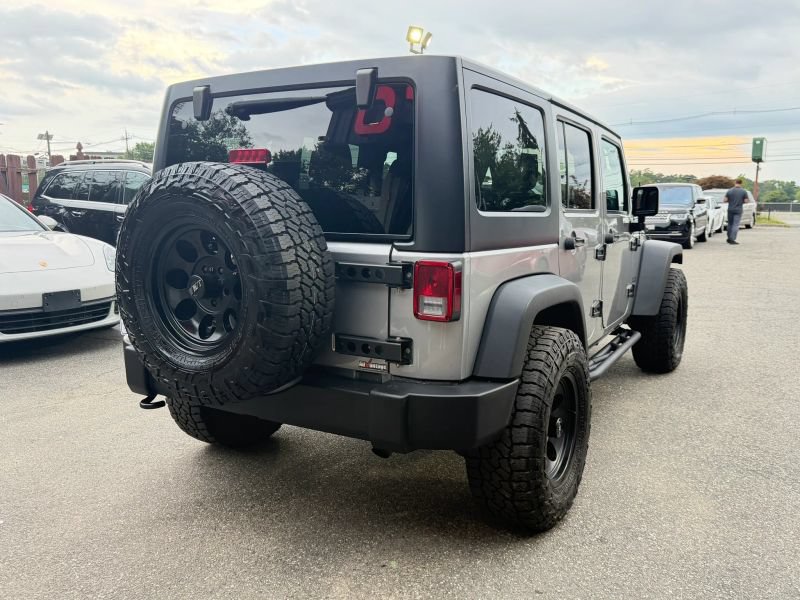 Used 2017 Jeep Wrangler Unlimited Sport w/ Quick Order Package 24S AWD/4WD image 6