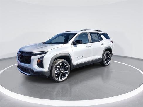 New 2026 Chevrolet Equinox RS image 4