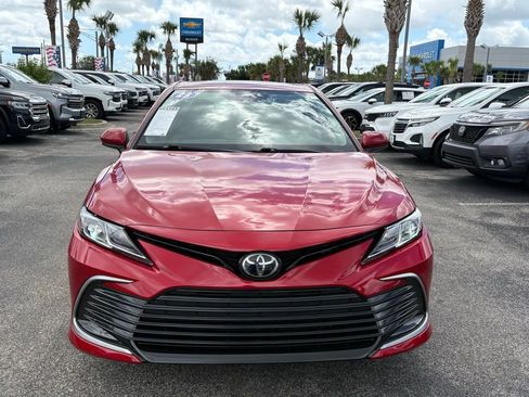 Used 2023 Toyota Camry LE FWD image 3