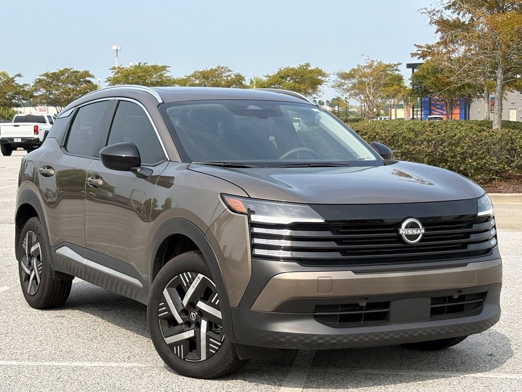 Used 2026 Nissan Kicks SV AWD/4WD image 18