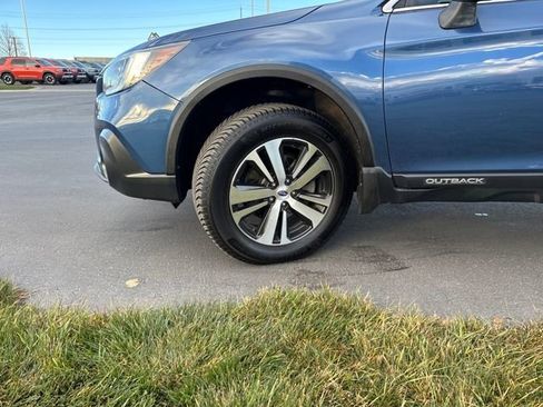 Used 2019 Subaru Outback 3.6R Limited w/ Popular Package #2 image 26
