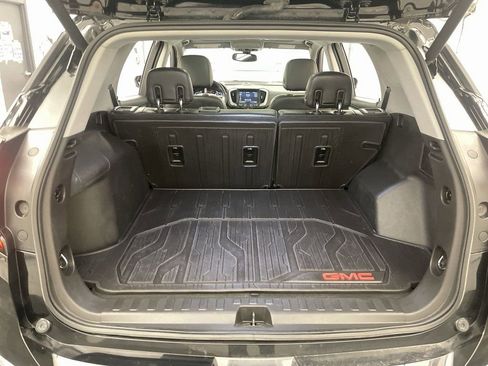 Used 2019 GMC Terrain SLT w/ Preferred Package image 21