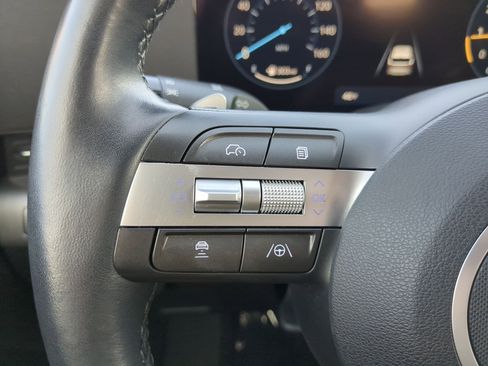 Used 2024 Hyundai Kona Limited image 20