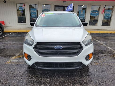 Used 2018 Ford Escape S FWD image 2