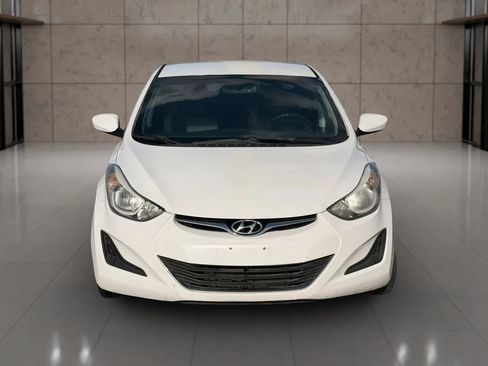 Used 2016 Hyundai Elantra SE FWD image 3