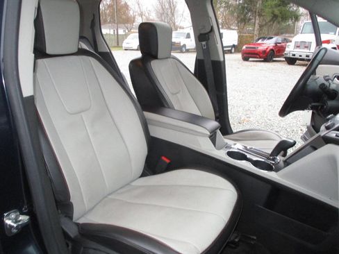 Used 2015 GMC Terrain SLT image 21