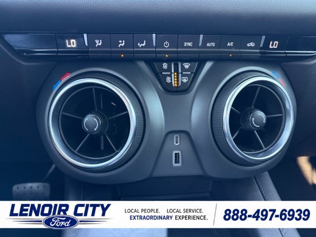Used 2021 Chevrolet Blazer LT AWD/4WD image 26