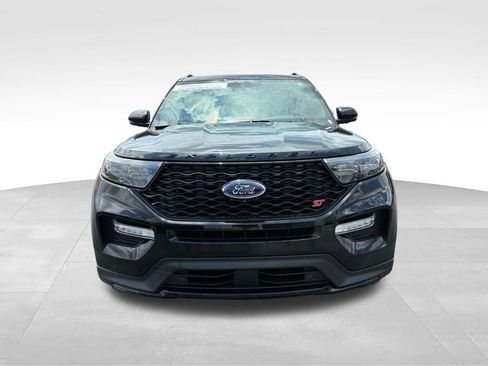 Used 2023 Ford Explorer ST w/ Technology Package AWD/4WD image 6