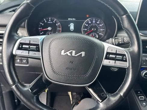 Used 2022 Kia Telluride SX w/ Nightfall Edition Package AWD/4WD image 4