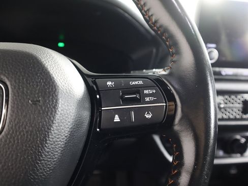 Used 2023 Honda HR-V Sport image 42