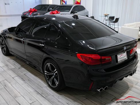 Used 2018 BMW M5 AWD image 18