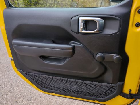 Used 2021 Jeep Wrangler Unlimited Sport image 29