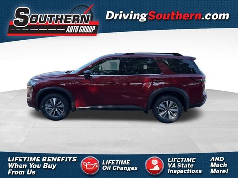 New 2026 Nissan Pathfinder SL AWD/4WD image 1