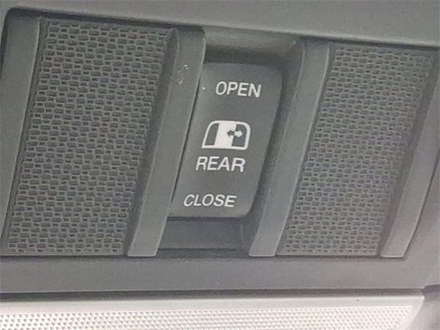 Used 2023 RAM 1500 Big Horn image 24