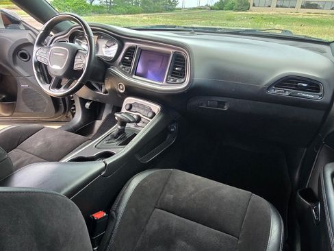Used 2020 Dodge Challenger GT w/ Plus Package AWD/4WD image 25