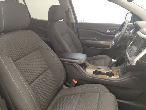 Used 2019 GMC Acadia SLE FWD image 21