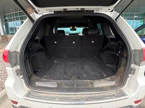 Used 2016 Jeep Grand Cherokee Limited image 10