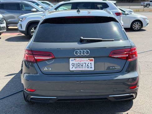 Used 2018 Audi A3 e-tron Premium FWD image 9