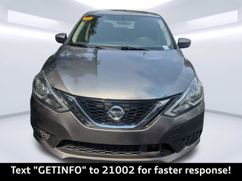 Used 2019 Nissan Sentra SV w/ Special Edition Package FWD image 11
