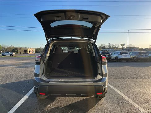 New 2026 Nissan Rogue SV image 21