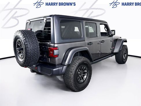 New 2026 Jeep Wrangler Unlimited Rubicon w/ Xtreme 35 Tire Package image 30
