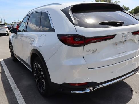 Used 2024 MAZDA CX-90 Plug-In Hybrid w/ Premium Pkg AWD/4WD image 3