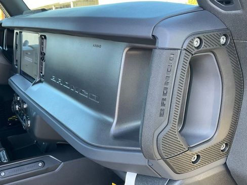 New 2025 Ford Bronco 2-Door w/ Sasquatch Package image 30