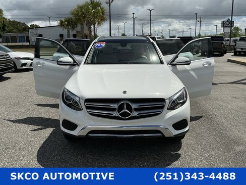 Used 2019 Mercedes-Benz GLC 300 image 30