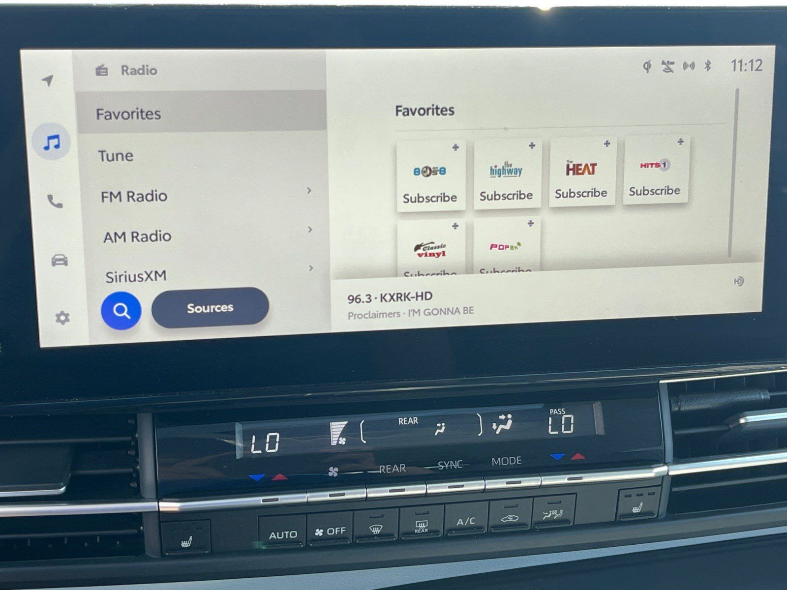 Certified 2026 Toyota Sienna XLE FWD image 21