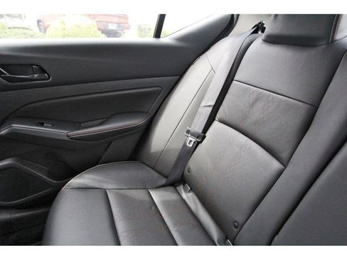 Used 2026 Nissan Altima 2.5 SR w/ SR Premium Package image 11