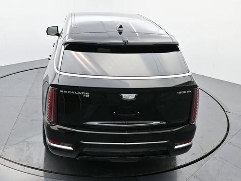 New 2025 Cadillac Escalade IQ Luxury 2 image 26