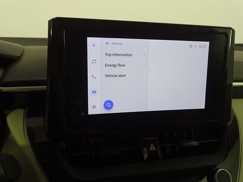 Used 2023 Toyota Corolla LE image 27