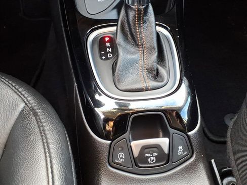 Used 2019 Jeep Compass Limited image 19