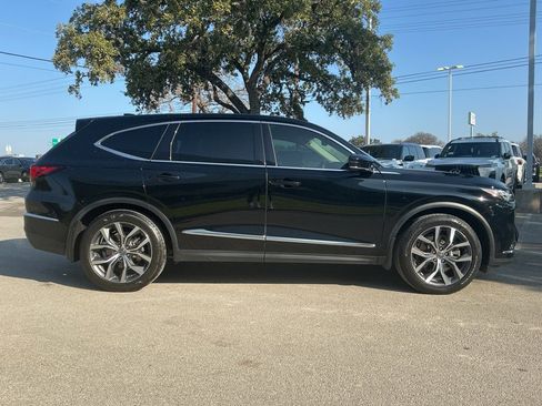 Used 2023 Acura MDX FWD w/ Technology Package image 4