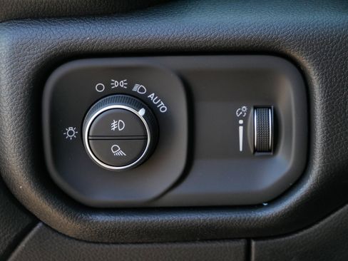 New 2026 RAM 2500 Tradesman image 18