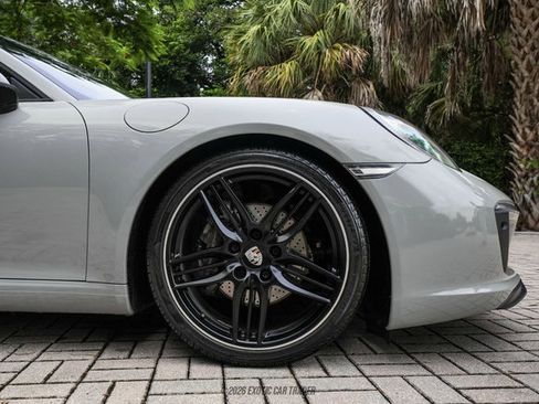 Used 2019 Porsche 911 Carrera RWD image 9
