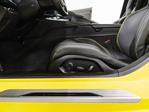 Used 2023 Chevrolet Corvette Stingray Premium Conv w/ 3LT image 31