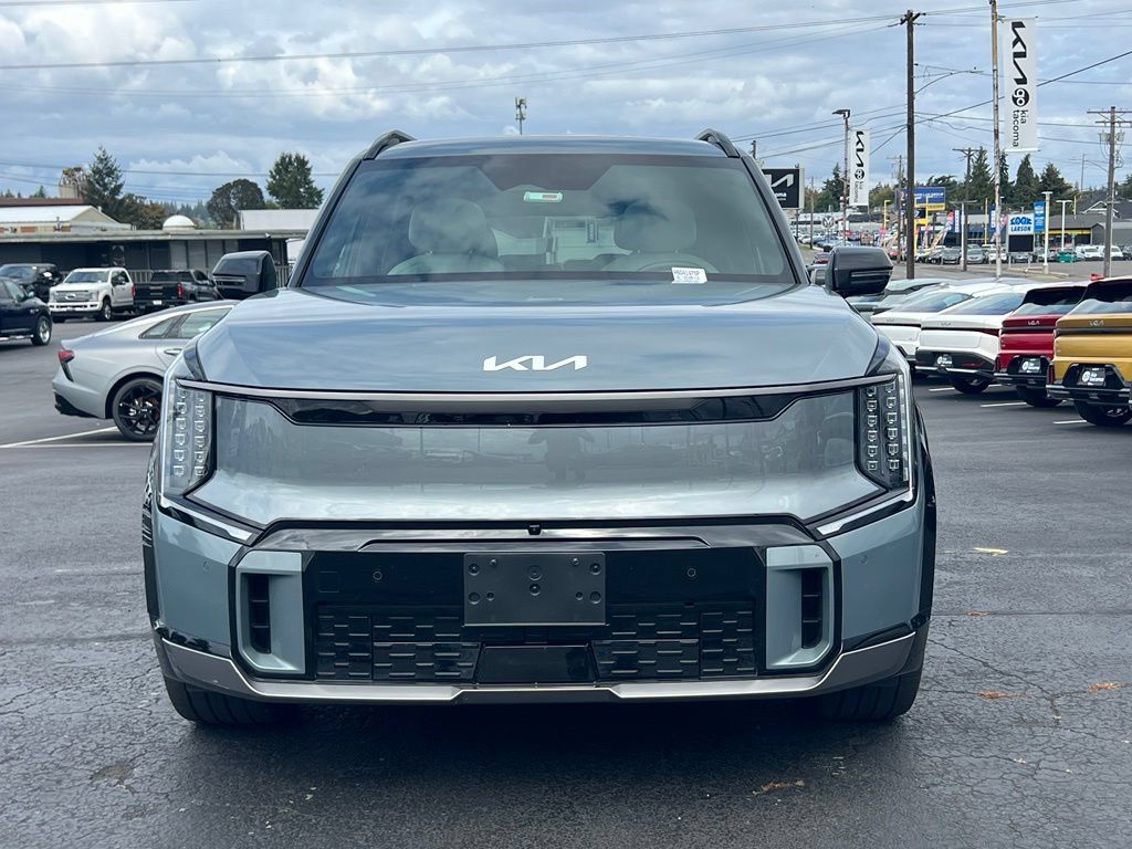 Certified 2024 Kia EV9 GT-Line AWD/4WD image 5